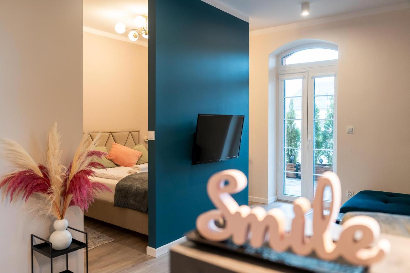 Apartament Smile - Z Prywatnym Monitorowanym Parkingiem By Spaceapart Jelenia Góra Esterno foto