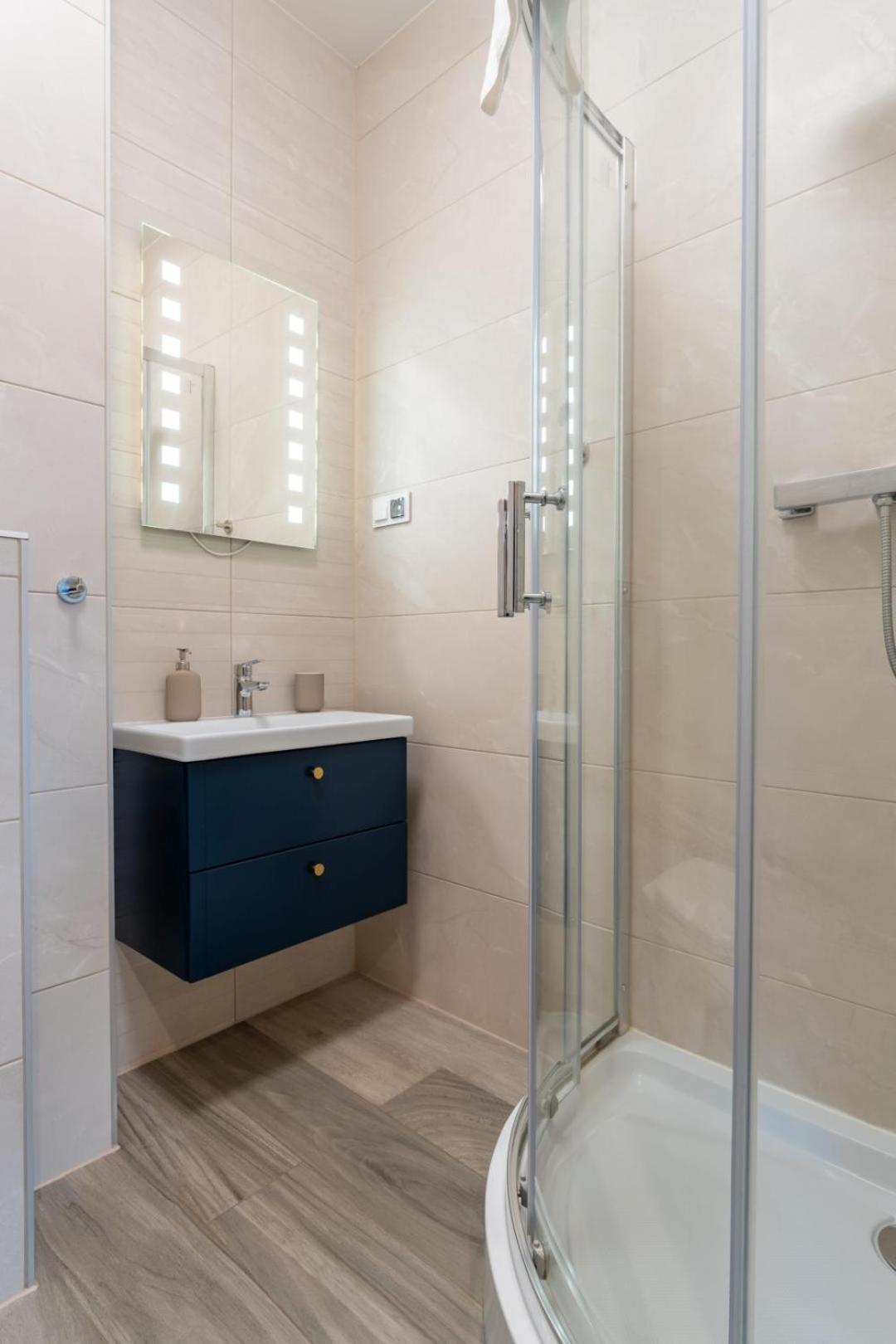 Apartament Smile - Z Prywatnym Monitorowanym Parkingiem By Spaceapart Jelenia Góra Esterno foto