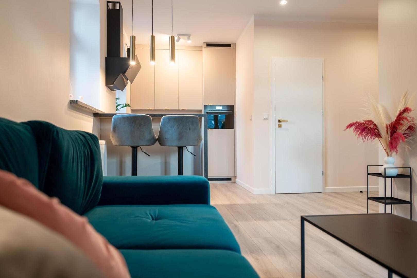 Apartament Smile - Z Prywatnym Monitorowanym Parkingiem By Spaceapart Jelenia Góra Esterno foto