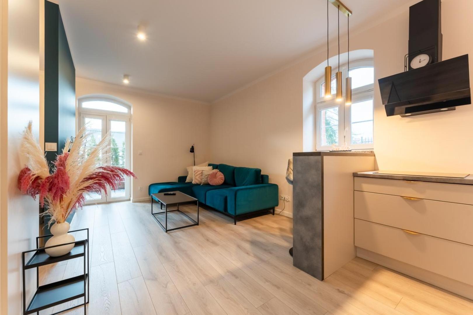 Apartament Smile - Z Prywatnym Monitorowanym Parkingiem By Spaceapart Jelenia Góra Esterno foto
